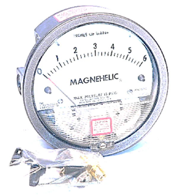 Dwyer Instruments 2006 Pressure Gage
